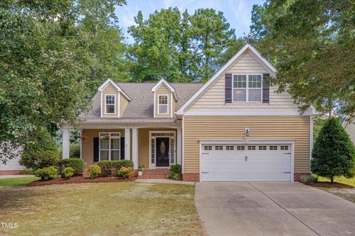 929 Lukestone Dr, Fuquay-Varina, NC, 27526-5261 | Card Image