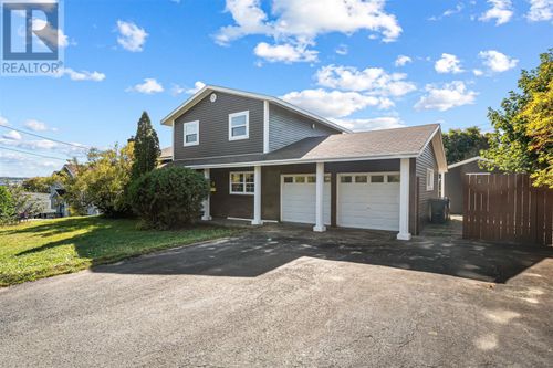 9 Harcourt Rd, Paradise, NL, A1L1S9 | Card Image