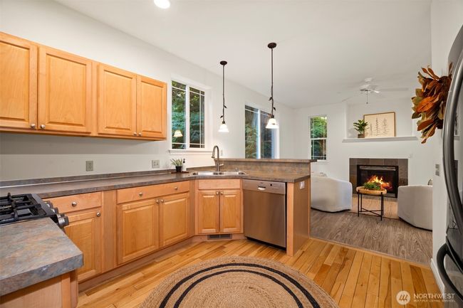 3 Spring Rd, House other with 3 bedrooms, 3 bathrooms and 2 parking in Bellingham WA | Image 11