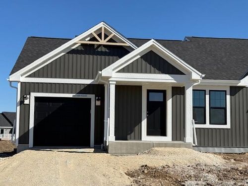 W219N16248 Primrose Ct, JACKSON, WI, 53037-1228 | Card Image
