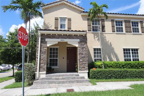 9205 Sw 170th Pl, Miami, FL, 33196-2957 | Card Image