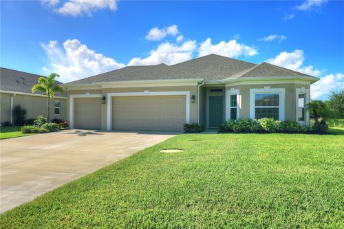 8342 Laguna Cir, Sebastian, FL, 32976-8106 | Card Image