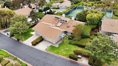 2162 Caminito Circulo Sur, La Jolla, CA, 92037-7216 | Card Image