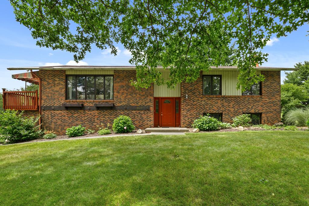Lexington Ontario Rd, Mansfield, OH 44904