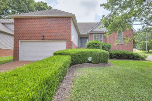 136 Holt Hills Rd, Nashville, TN, 37211-6928 | Card Image