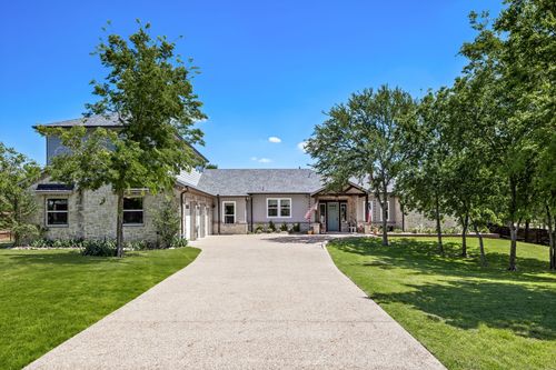 680 Melody Ln, Lakewood Village, TX, 75068-4336 | Card Image