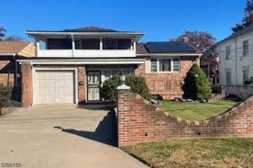 525 Trotters Ln, Elizabeth, NJ, 07208-2001 | Card Image