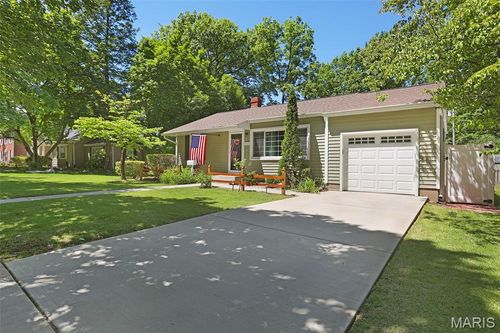 211 Banner St, Edwardsville, IL, 62025-1409 | Card Image