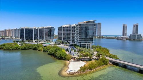 802-5500 Island Estates Dr, Aventura, FL, 33160-5198 | Card Image