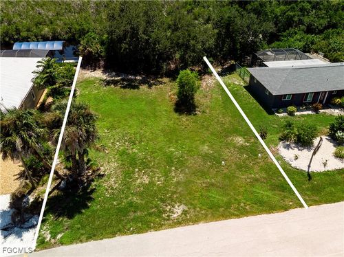 5175 Genesee Pkwy, Bokeelia, FL, 33922-3066 | Card Image