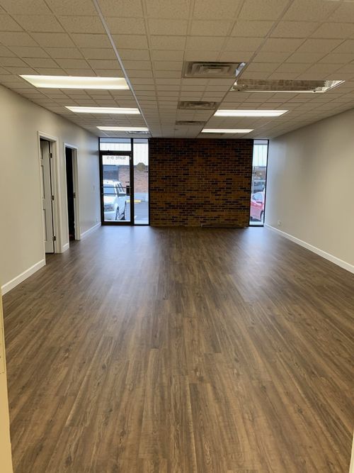 ste-d5-907 Rivergate Pkwy, Goodlettsville, TN, 37072-2329 | Card Image