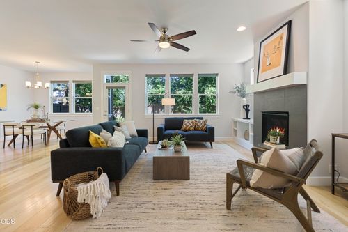 750 Ne Isabella Ln, Bend, OR, 97701-5270 | Card Image