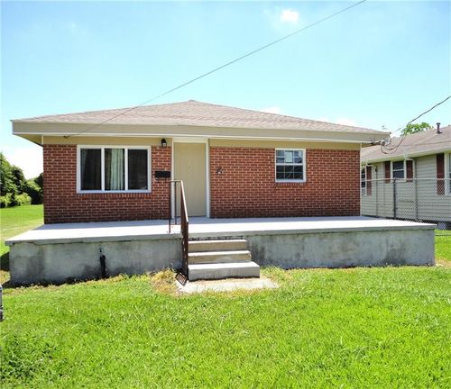 2604 Lafayette St, Gretna, LA, 70053-6718 | Card Image