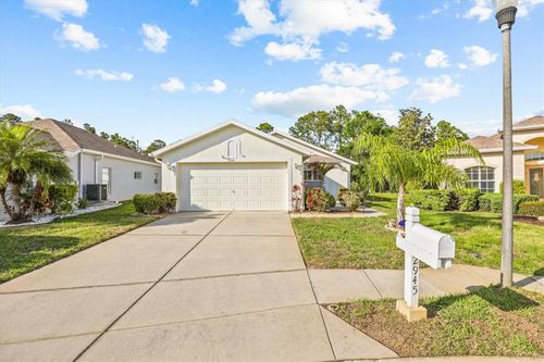 2945 Wood Pointe Dr, HOLIDAY, FL, 34691-8734 | Card Image