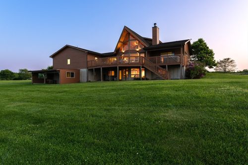 61 Pardon Hill Rd, Dartmouth, MA, 02748-1594 | Card Image