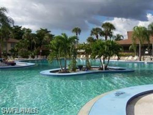3011-4110 Looking Glass Ln, NAPLES, FL, 34112-5227 | Card Image