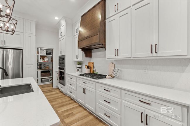 Kitchen | Image 8