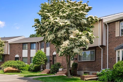 apt-g6-399 Pond St, Braintree, MA, 02184-6843 | Card Image
