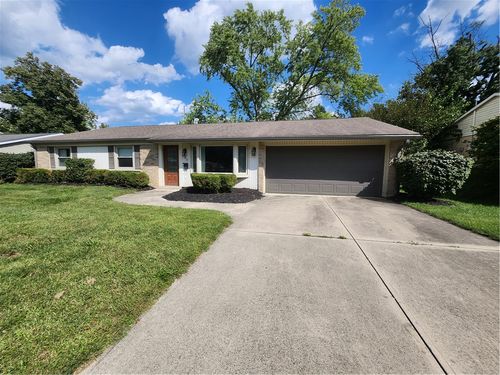 420 Clareridge Ln, Centerville, OH, 45458-2555 | Card Image
