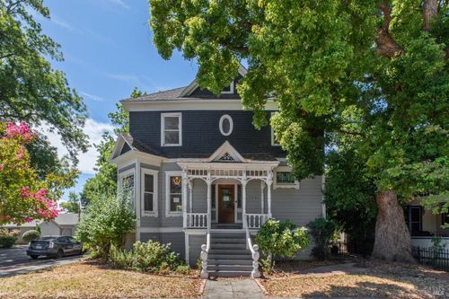 124 Main St, Vacaville, CA, 95688-3938 | Card Image