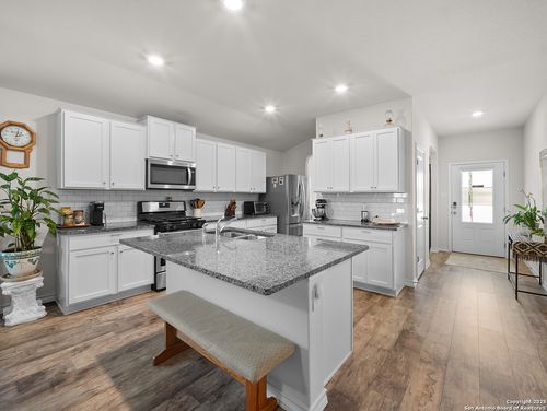 5022 Dancing Gopher, San Antonio, TX, 78261-2268 | Card Image