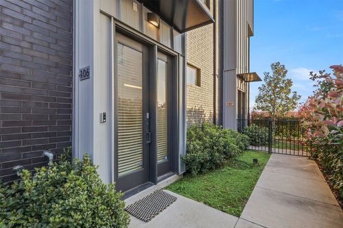 106-1813 Park Ave, Dallas, TX, 75215-1244 | Card Image