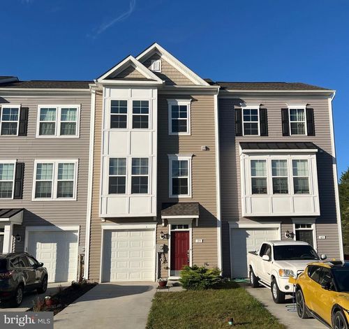 59 Horace Ct, BUNKER HILL, WV, 25413-3600 | Card Image