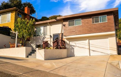 178 Baxter St, Vallejo, CA, 94590-3728 | Card Image