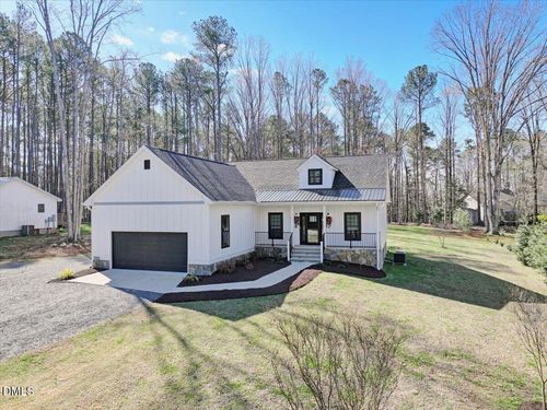 1130 Lakepoint Dr, Clarksville, VA, 23927 | Card Image