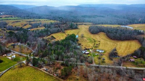 11 Cedar Hills Rd, Grandview, TN, 37337-4518 | Card Image