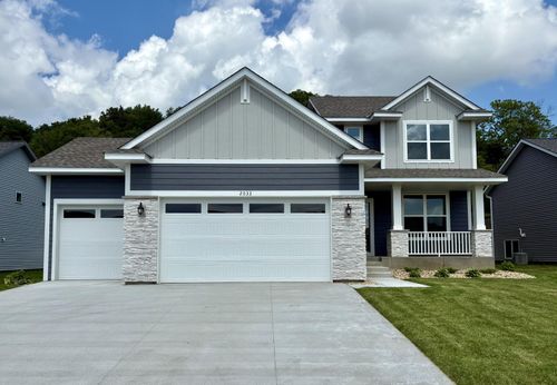2033 Hadley Hills Dr Ne, Rochester, MN, 55906-5467 | Card Image
