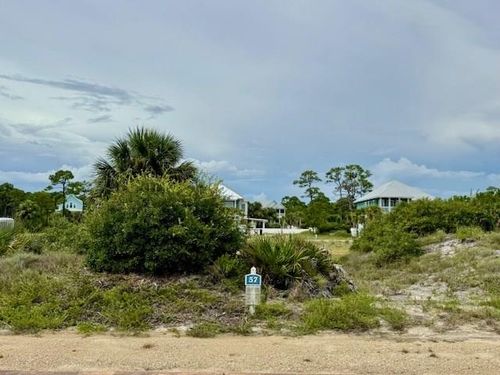 115 Loggerhead Ln, Cape San Blas, FL, 32456-4665 | Card Image
