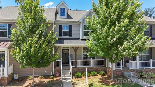 2109 Laurel Village Cir, Belmont, NC, 28012-9648 | Card Image