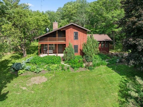 8060 Whitetail Rd, Burnett, WI, 53922-9715 | Card Image