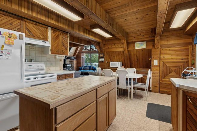 22 Front St, House other with 4 bedrooms, 1 bathrooms and null parking in White Sands AB | Image 14