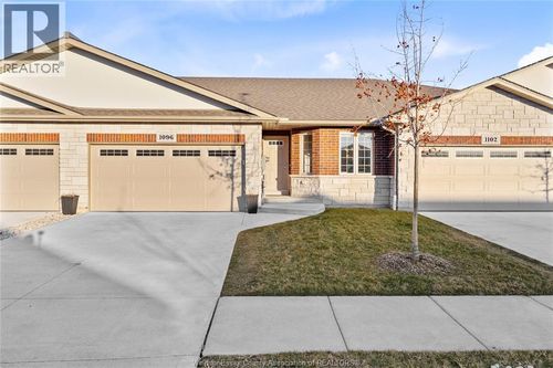 1096 Peabody Ave, Windsor, ON, N8P0C7 | Card Image