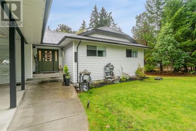 2372 Nanoose Rd, House other with 5 bedrooms, 5 bathrooms and 6 parking in Nanoose Bay BC | Image 3