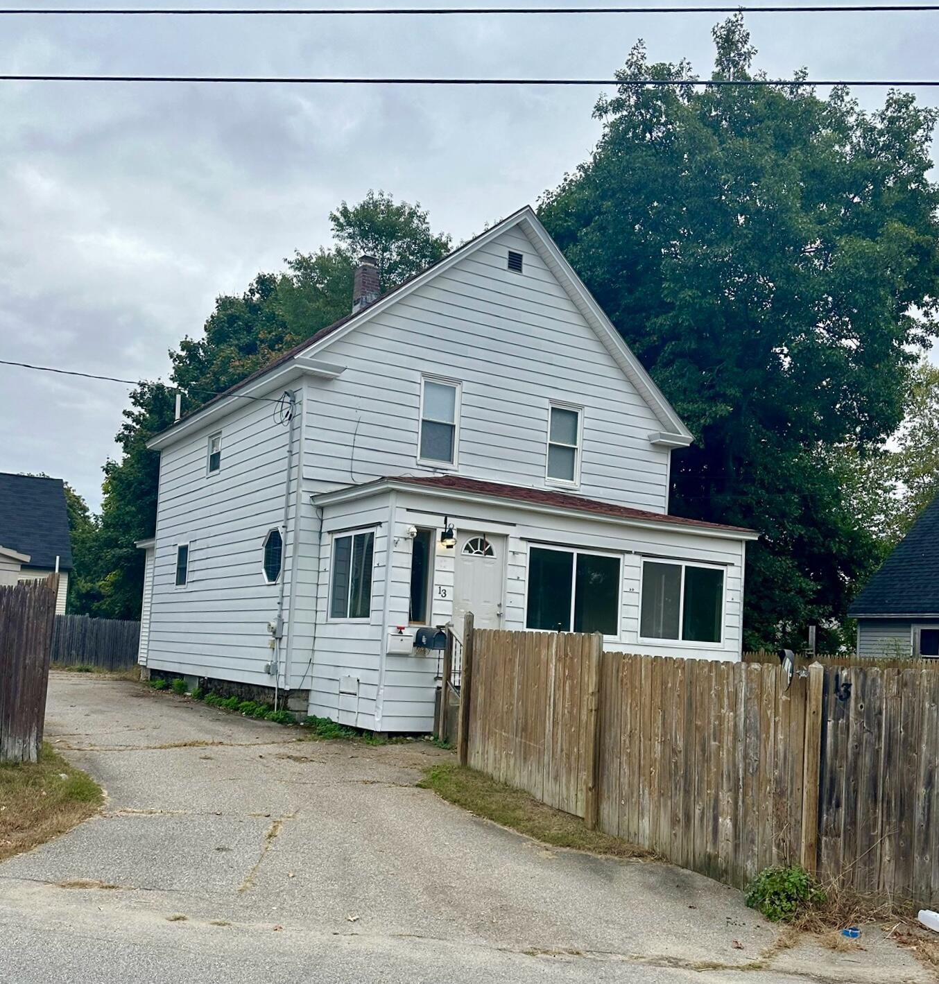 Shaw Rd, Sanford, ME 04073
