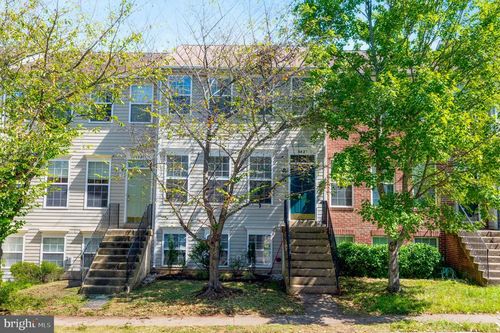 6427 Mccoy Rd, CENTREVILLE, VA, 20121-1704 | Card Image