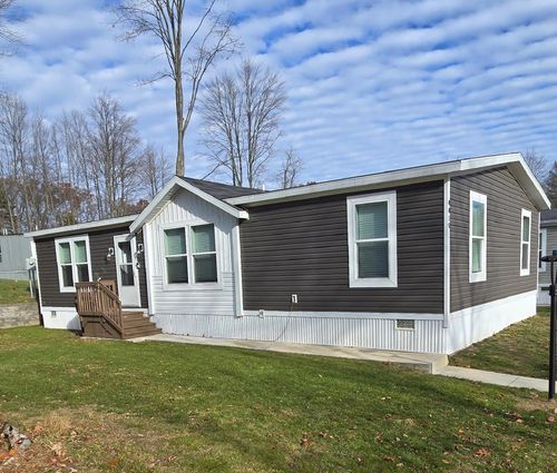 4419 Mosswood Ave Ne, Rockford, MI, 49341-9271 | Card Image