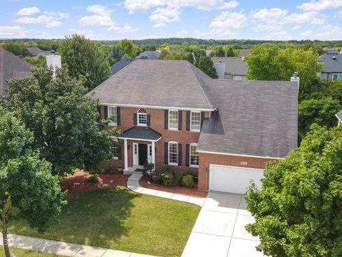 852 Sunrise Dr, South Elgin, IL, 60177-3744 | Card Image
