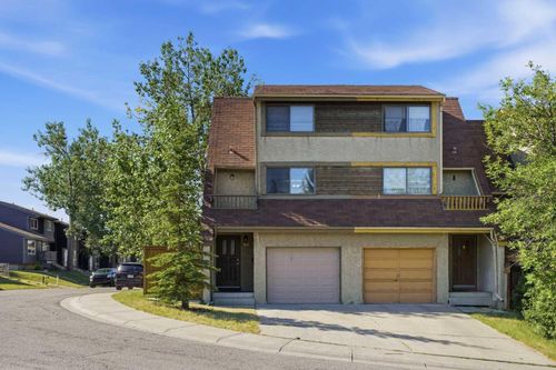 7003 Ranchero Rd Nw, Calgary, AB, T3G1J6 | Card Image