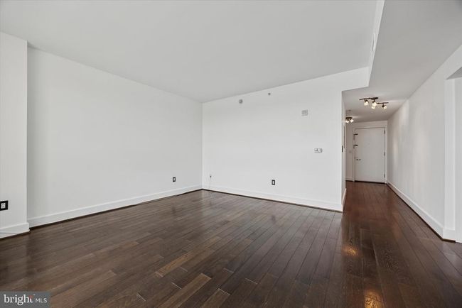 UNIT-812 - 717 S Columbus Blvd, Condo with 0 bedrooms, 1 bathrooms and null parking in PHILADELPHIA PA | Image 10