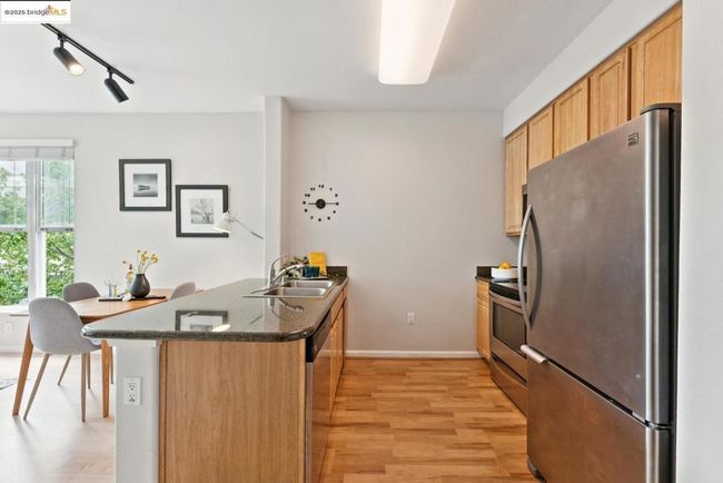 5204 - 1121 40 Th St, Condo with 1 bedrooms, 1 bathrooms and 1 parking in Emeryville CA | Image 6