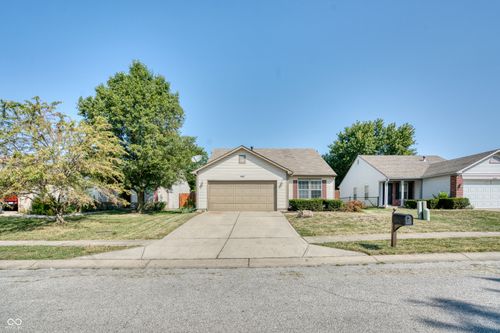 7134 Moon Court, Indianapolis, IN, 46241 | Card Image