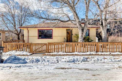 1431 1a St Nw, Calgary, AB, T2M2V4 | Card Image