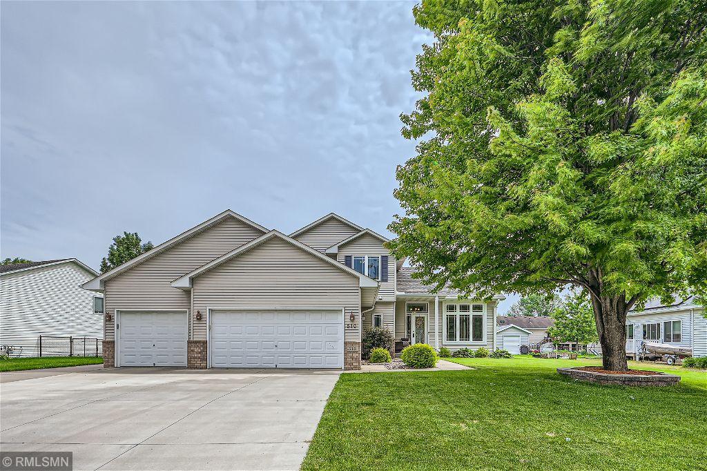 Tuttle Dr, Hastings, MN 55033