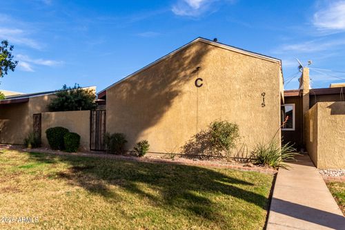 915 S Hacienda Drive, Tempe, AZ, 85281 | Card Image