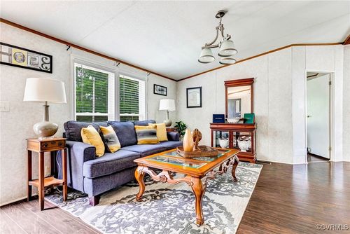 16993 Richmond Hwy, Pamplin, VA, 23958-3744 | Card Image