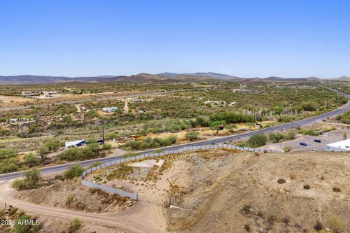 0-46605 N Black Canyon Hwy, New River, AZ, 85087-6944 | Card Image